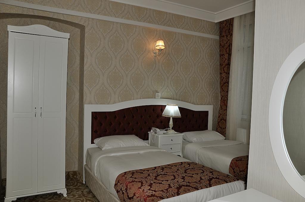 Seref Hotel Istanbul Room photo